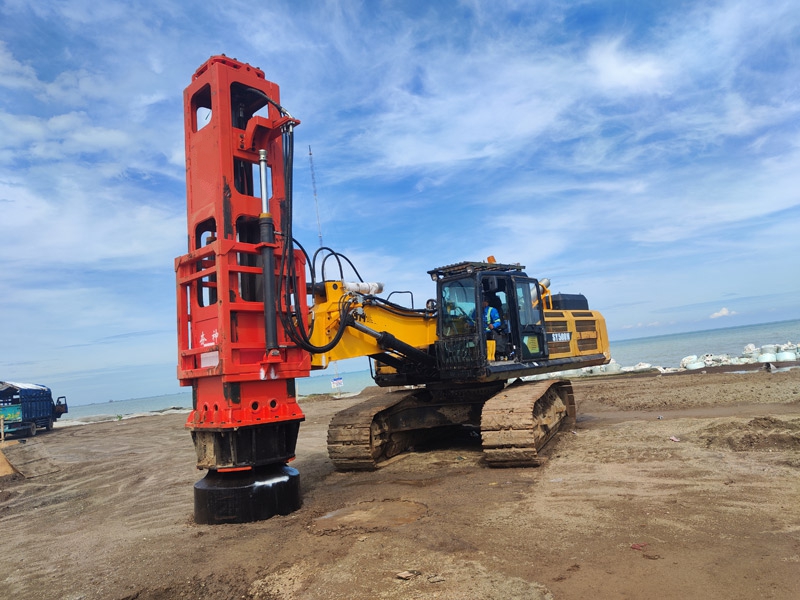 HC150 Rapid Impact Compactor is used in Jawa Tengah, Indonesia for compacting operations